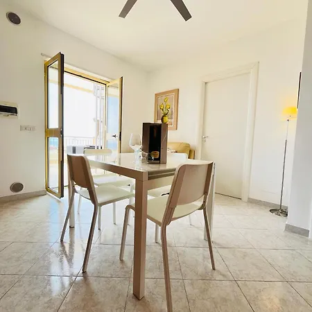 Ombre Rosse Penthouse Apartment *