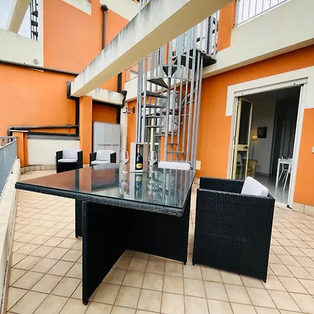 Apartment Ombre Rosse Penthouse Pizzo (Calabria)